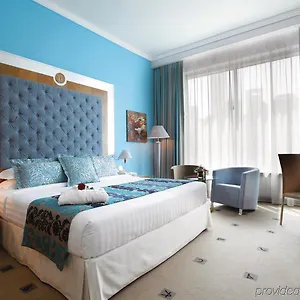 Marina Byblos Отель